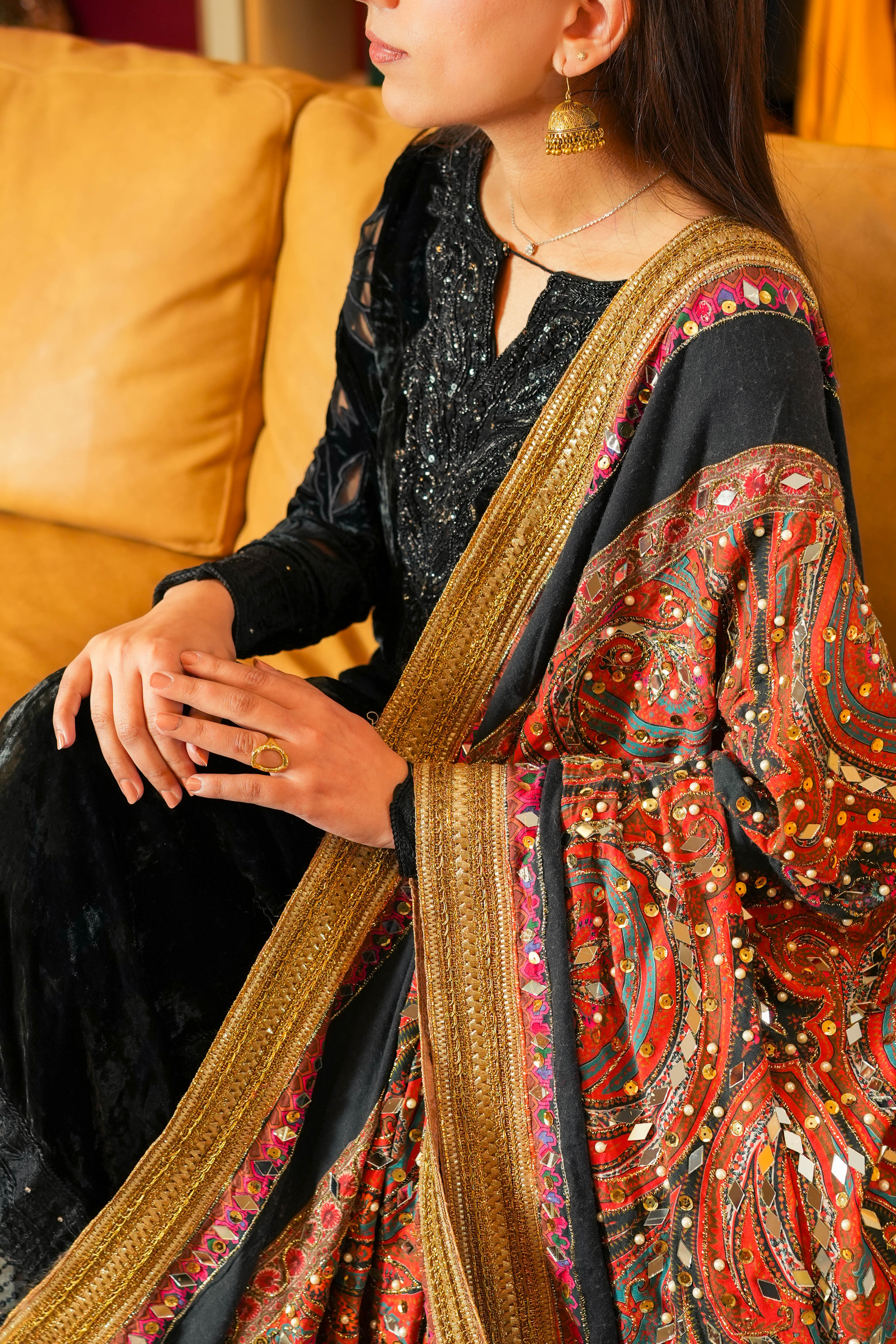 Zardi Signature Chaadar