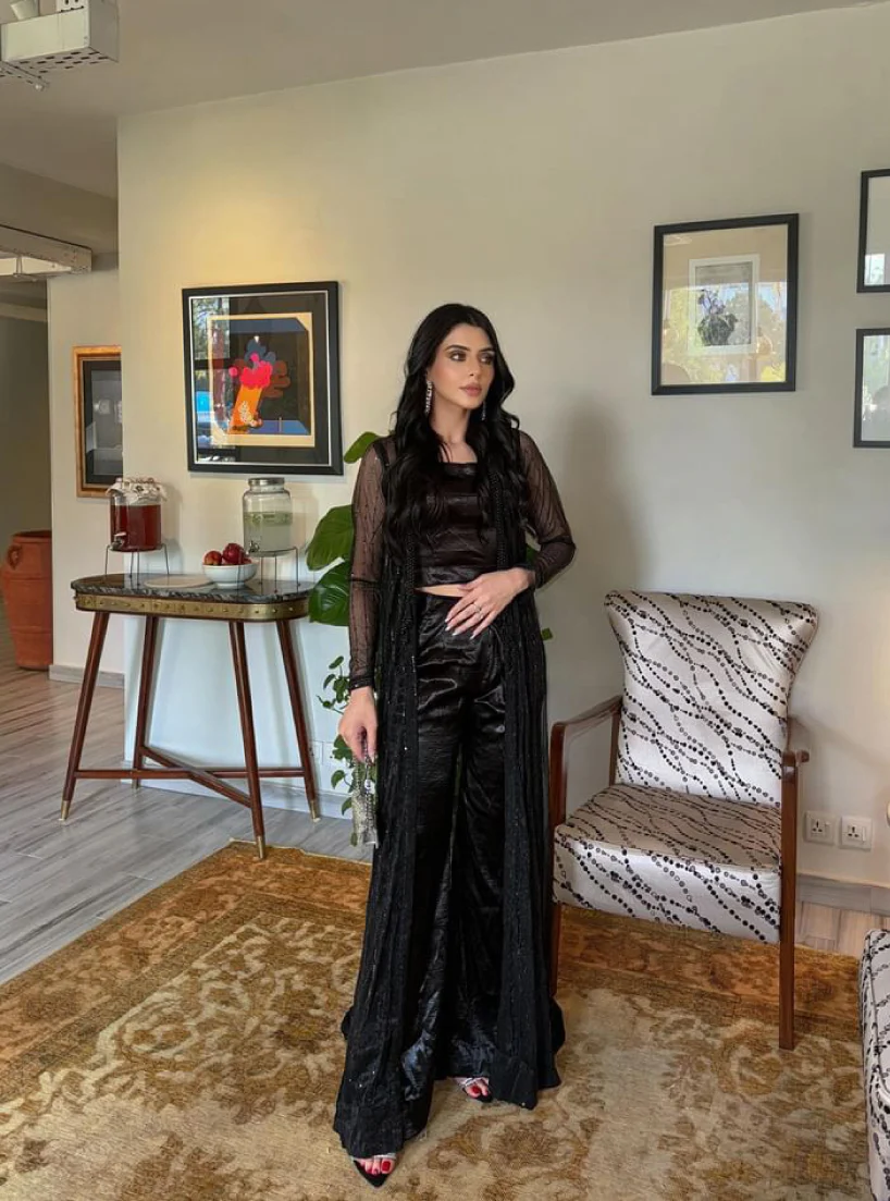 27_1000x Mystic Black - Image 1