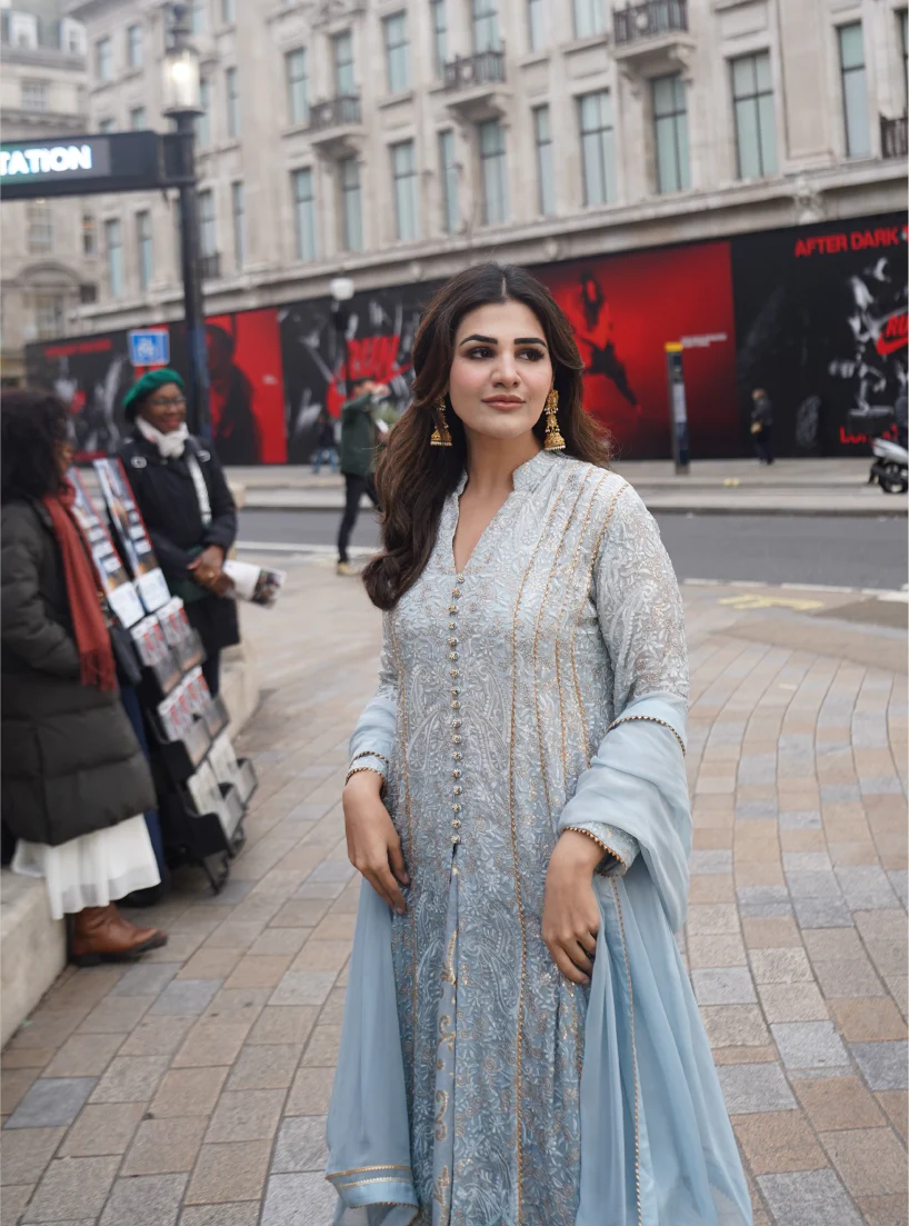 6_1000x Clouds - Image 1