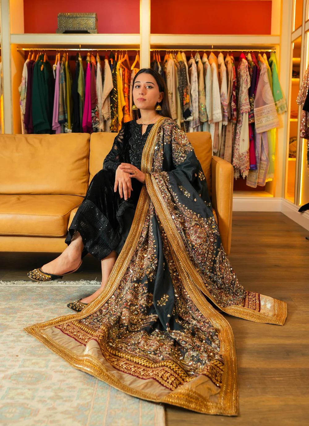 DSC08245_1000x KAIA Signature Chaadar - Image 1