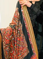 Zardi Signature Chaadar - Image 5