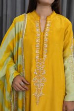 Noor-e-zard - Image 4